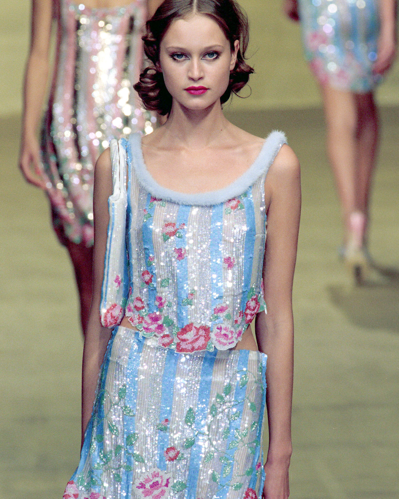 Runway Deep Dive: Blumarine 2000 Happy Isles Runway Deep Dive: Blumarine 2000 Happy Isles