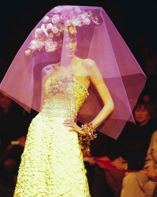 Vibrant Veils: Inspo for the Bold and Sassy Bride