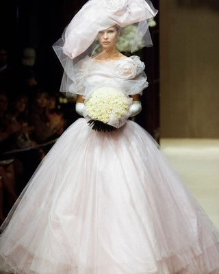 Runway Deep Dive: Oscar de la Renta for Balmain Haute Couture