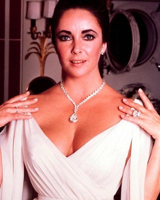 ✨ The Best Bridal Jewels to Make You Shine ✨