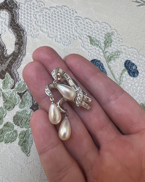 Silver Rhinestone Brooch and Earring Set with Pearls