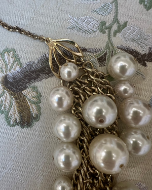 Scaasi Gold Chain Necklace with Pearls