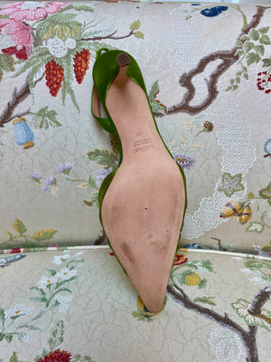 Vera Wang Green Satin Slingback Heel with Twisted Knot