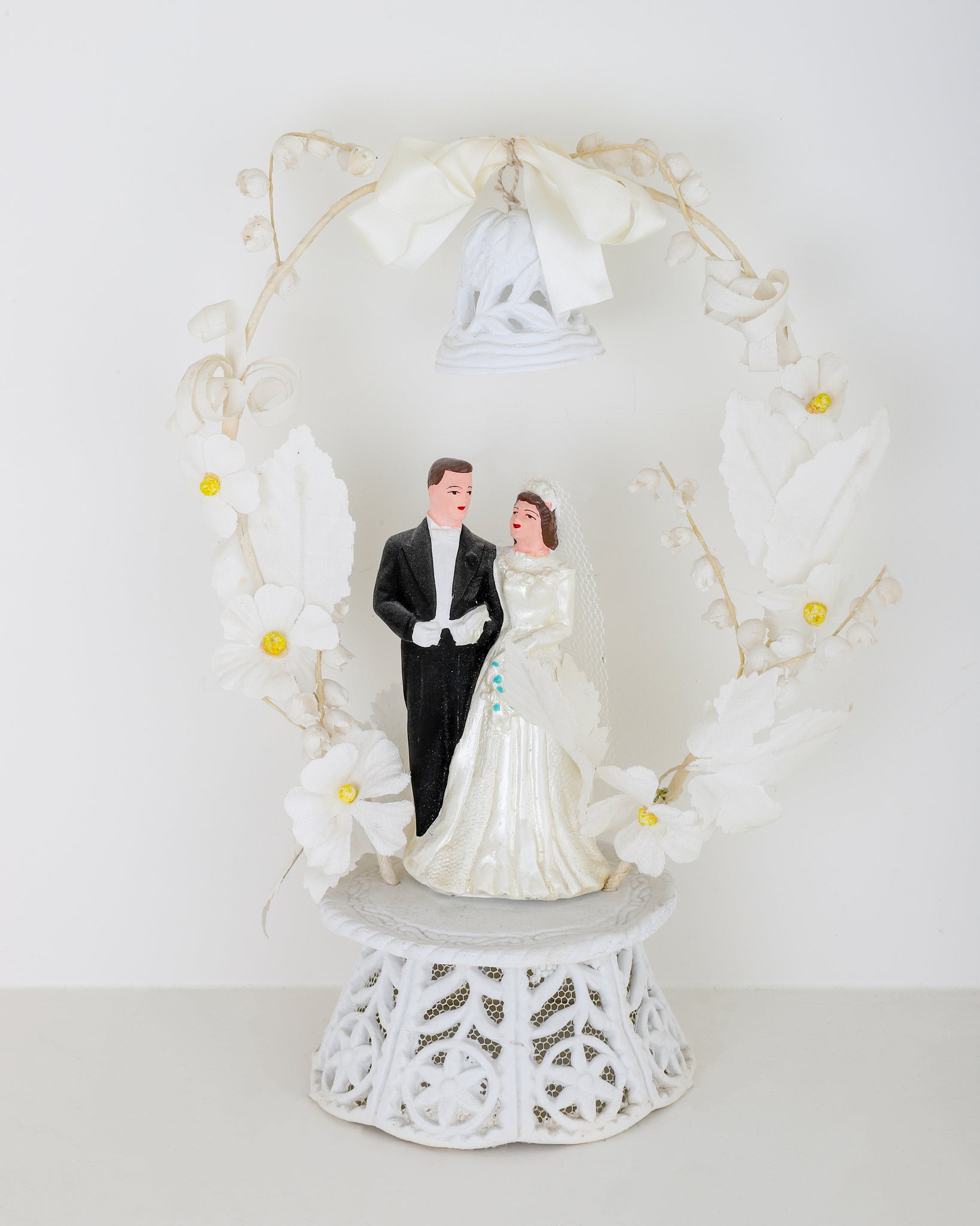 Mua Wedding Cake Topper Decorative Groom Bride Sculpture for Celebration  Prom - Blue Suit tại Magideal | Tiki